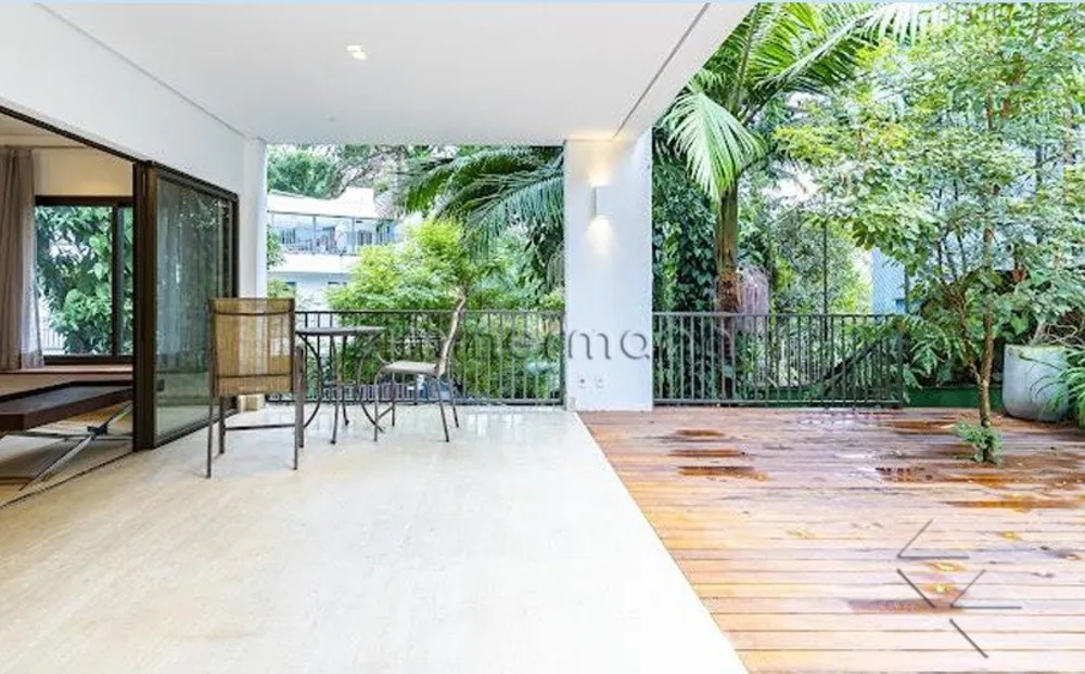 Casa, 4 quartos, 689 m² - Foto 1