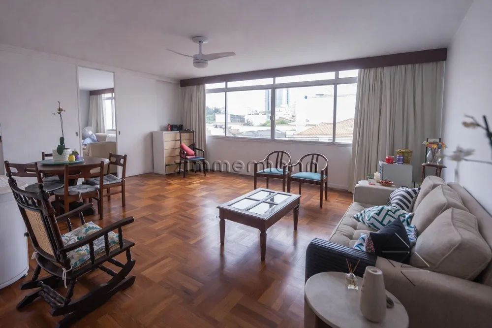 Apartamento, 3 quartos, 213 m² - Foto 1