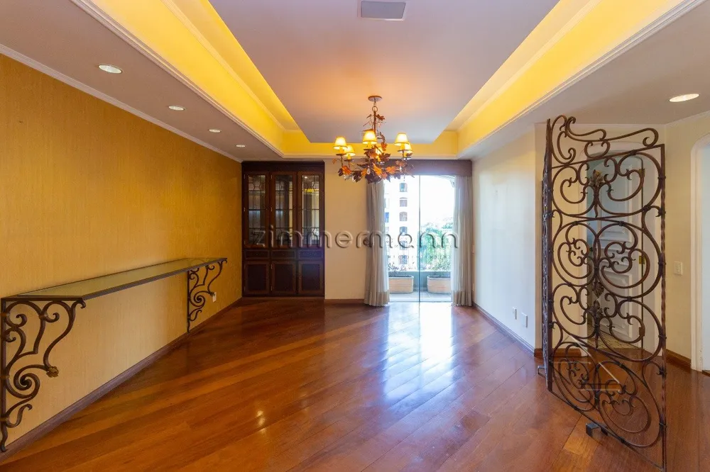 Apartamento, 3 quartos, 300 m² - Foto 2