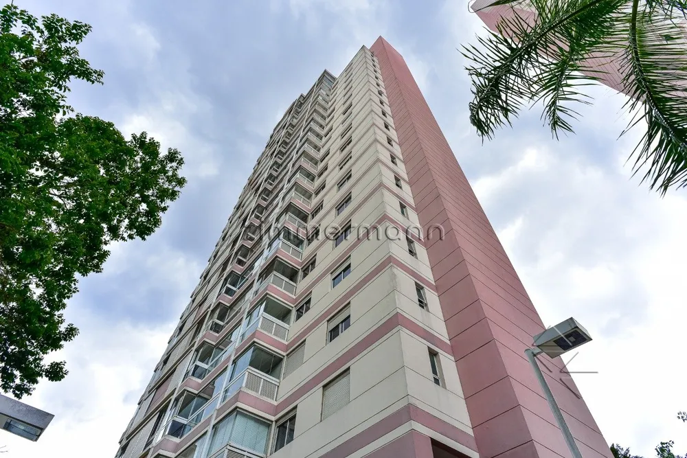 Apartamento, 3 quartos, 141 m² - Foto 1