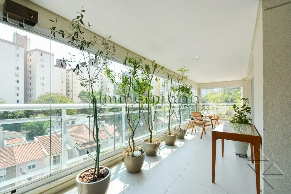 Apartamento, 4 quartos, 188 m² - Foto 1