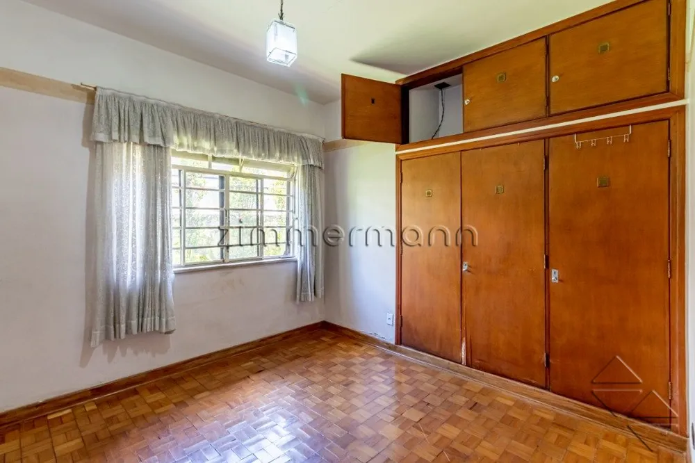 Casa, 3 quartos, 215 m² - Foto 4