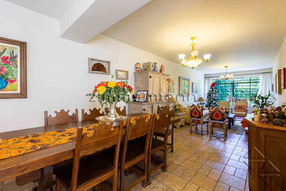 Casa, 3 quartos, 232 m² - Foto 2