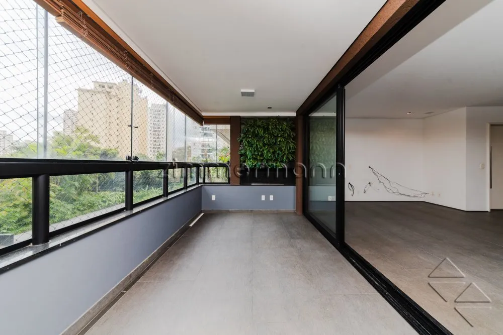 Apartamento, 3 quartos, 187 m² - Foto 1