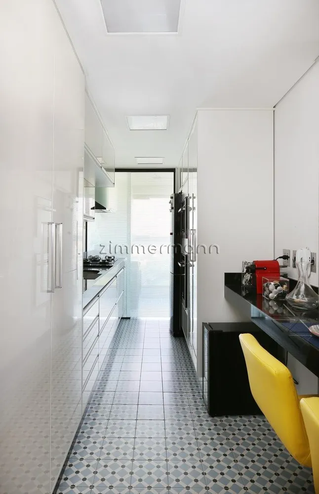 Apartamento, 2 quartos, 70 m² - Foto 2