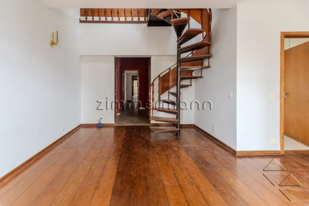 Cobertura, 3 quartos, 238 m² - Foto 3