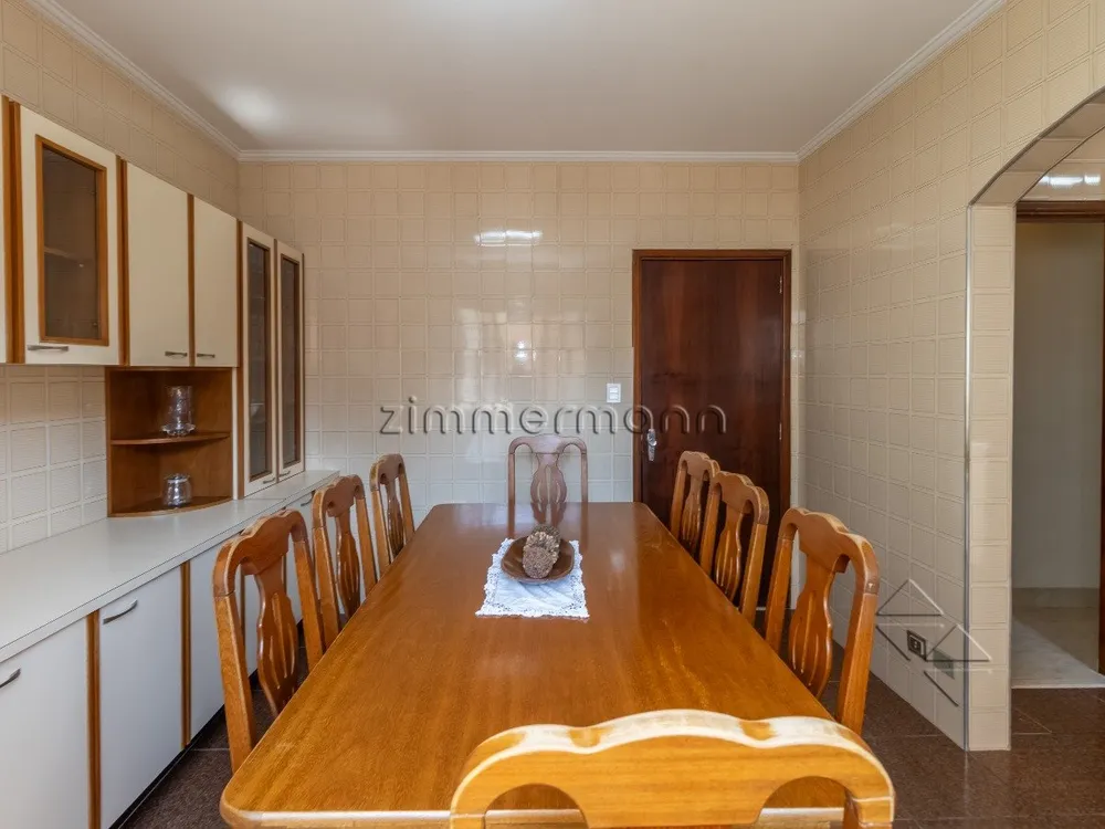 Casa, 3 quartos, 228 m² - Foto 4