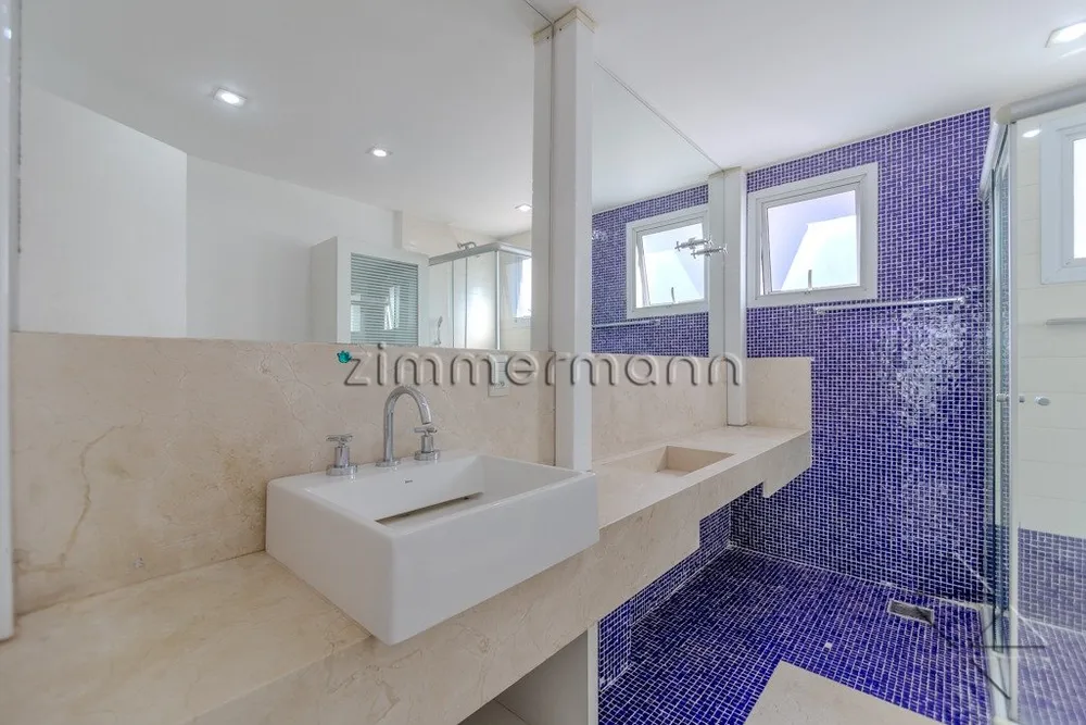 Apartamento, 4 quartos, 215 m² - Foto 2