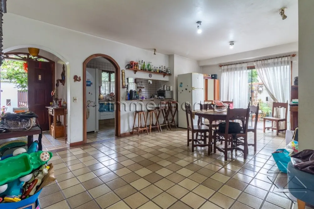 Casa, 4 quartos, 352 m² - Foto 1