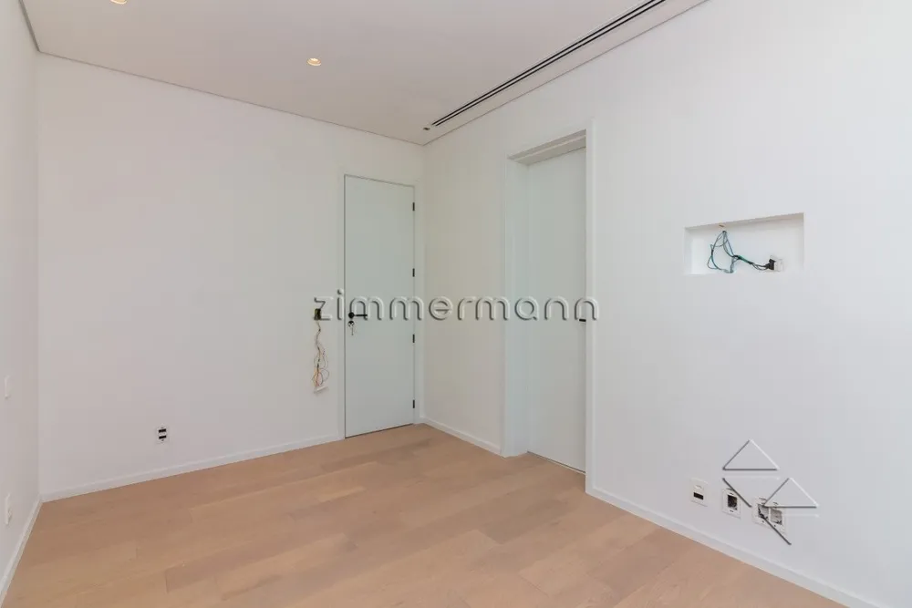 Apartamento, 3 quartos, 220 m² - Foto 4