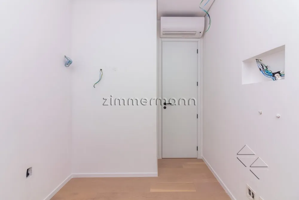 Apartamento, 3 quartos, 220 m² - Foto 2