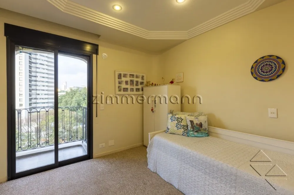 Apartamento, 3 quartos, 196 m² - Foto 4