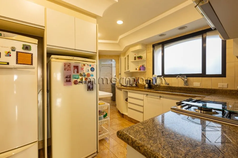 Apartamento, 3 quartos, 196 m² - Foto 3