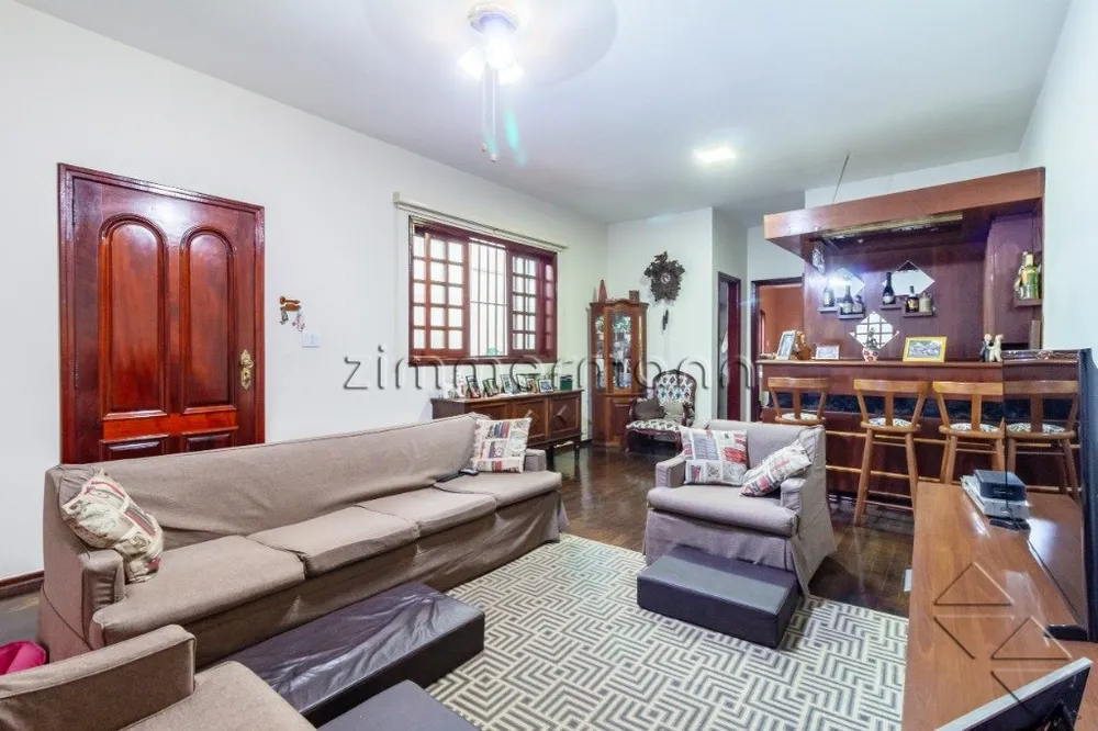 Casa, 3 quartos, 179 m² - Foto 1