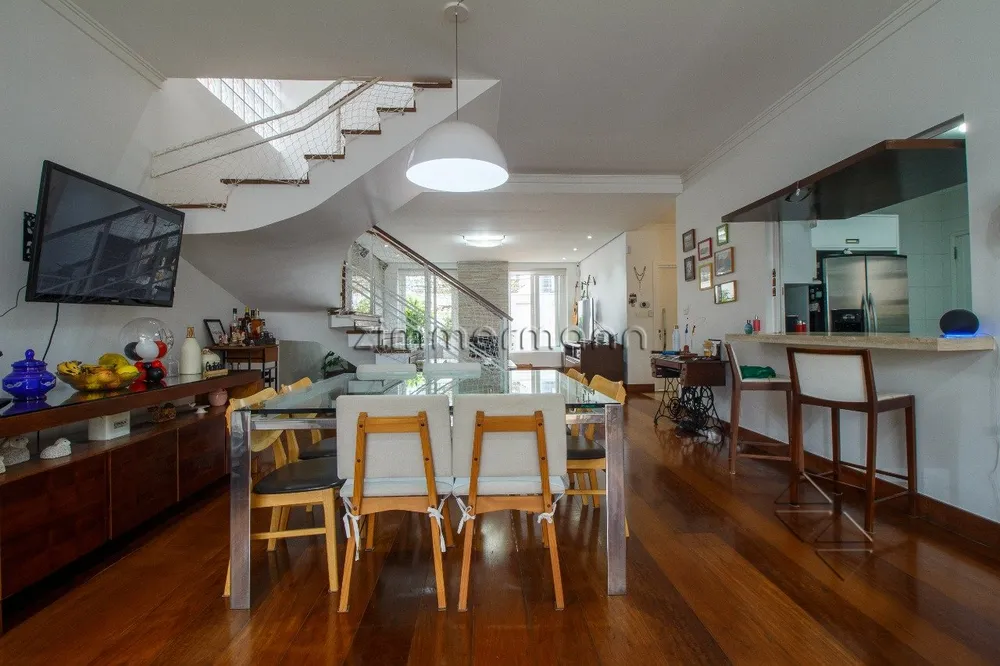Casa, 3 quartos, 253 m² - Foto 4