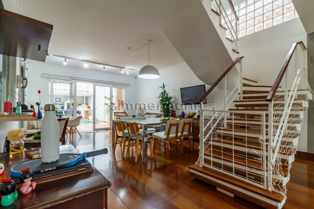 Casa, 3 quartos, 253 m² - Foto 4