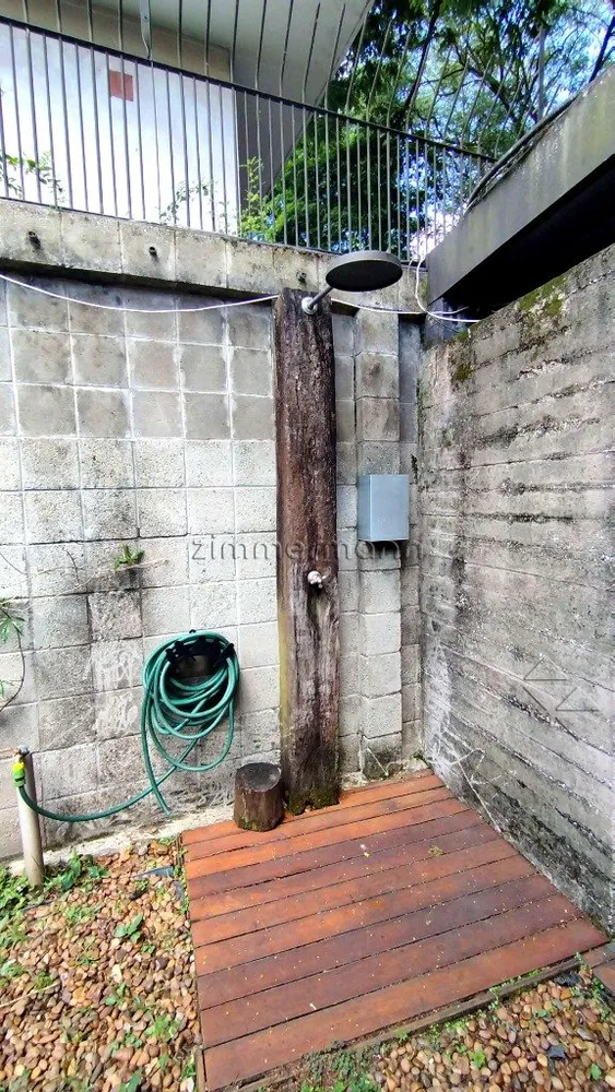 Casa, 3 quartos, 272 m² - Foto 1