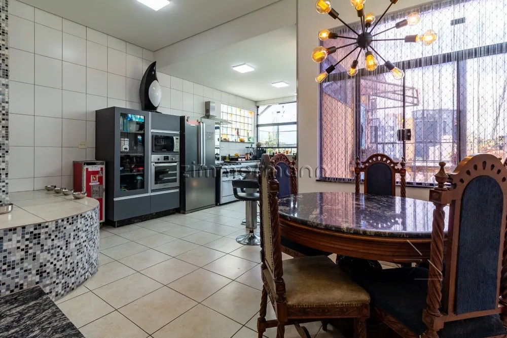Casa, 3 quartos, 181 m² - Foto 2