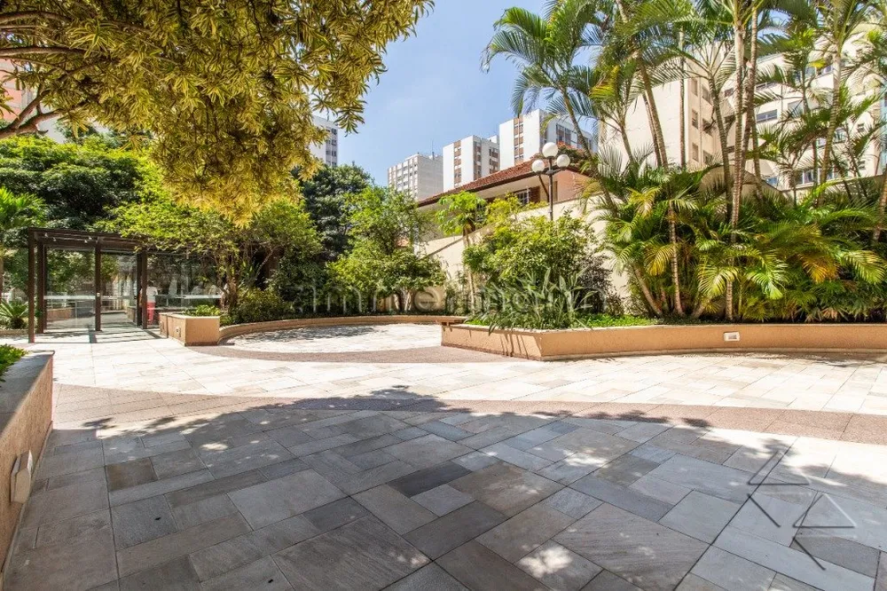 Apartamento, 3 quartos, 197 m² - Foto 1