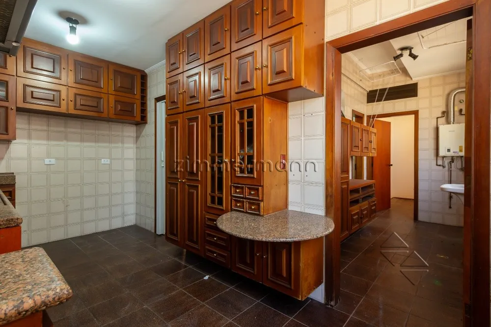 Apartamento, 4 quartos, 205 m² - Foto 2