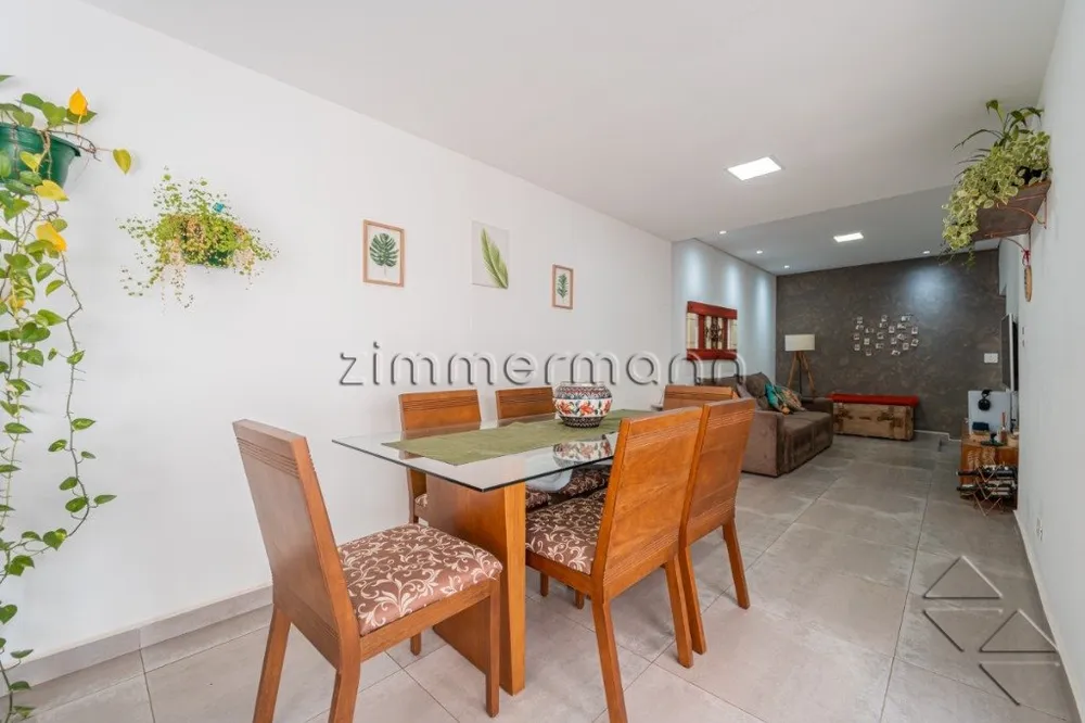 Casa, 4 quartos, 243 m² - Foto 2