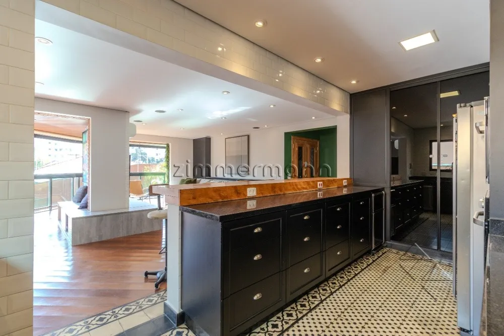 Apartamento, 4 quartos, 182 m² - Foto 8