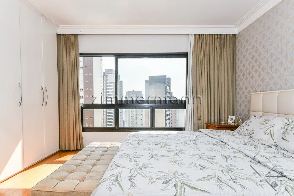 Apartamento, 3 quartos, 247 m² - Foto 1