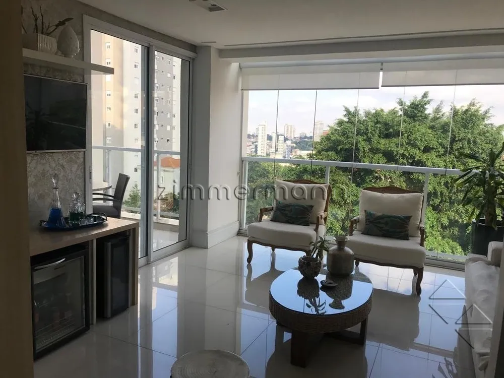 Apartamento, 3 quartos, 236 m² - Foto 1