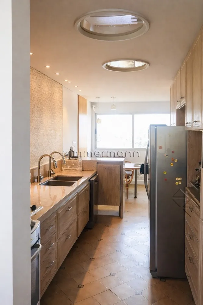 Apartamento, 3 quartos, 218 m² - Foto 3