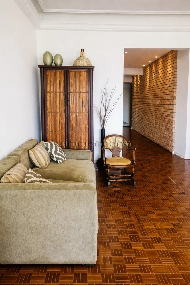 Apartamento, 3 quartos, 218 m² - Foto 2