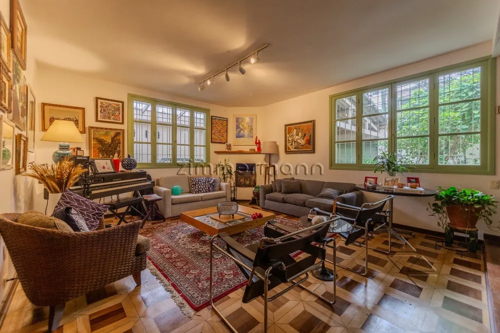 Casa, 3 quartos, 250 m² - Foto 1