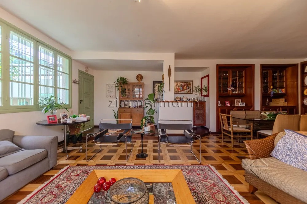 Casa, 3 quartos, 250 m² - Foto 4
