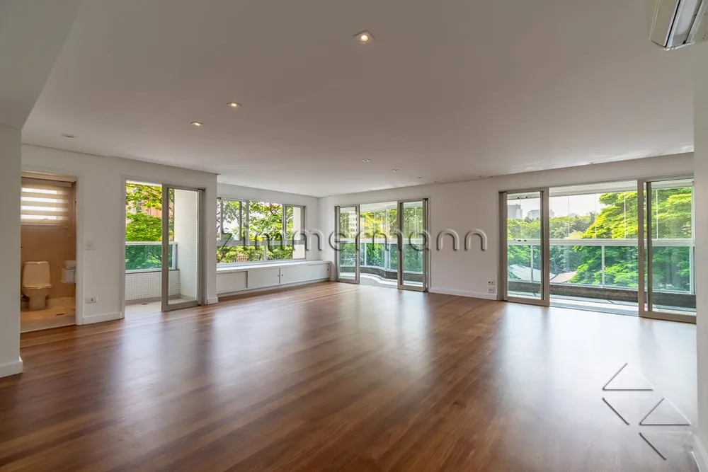 Apartamento, 3 quartos, 200 m² - Foto 2