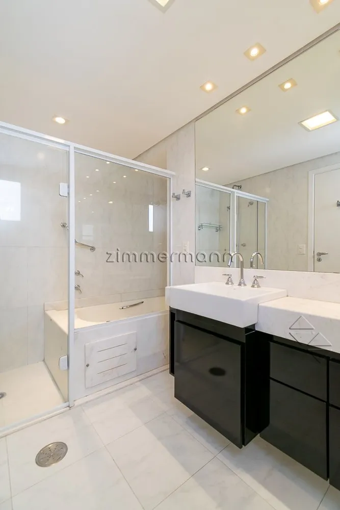 Apartamento, 3 quartos, 200 m² - Foto 2