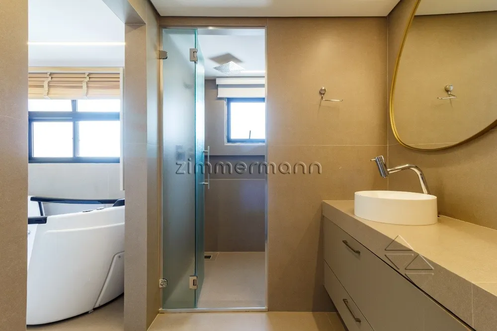 Apartamento, 3 quartos, 212 m² - Foto 1