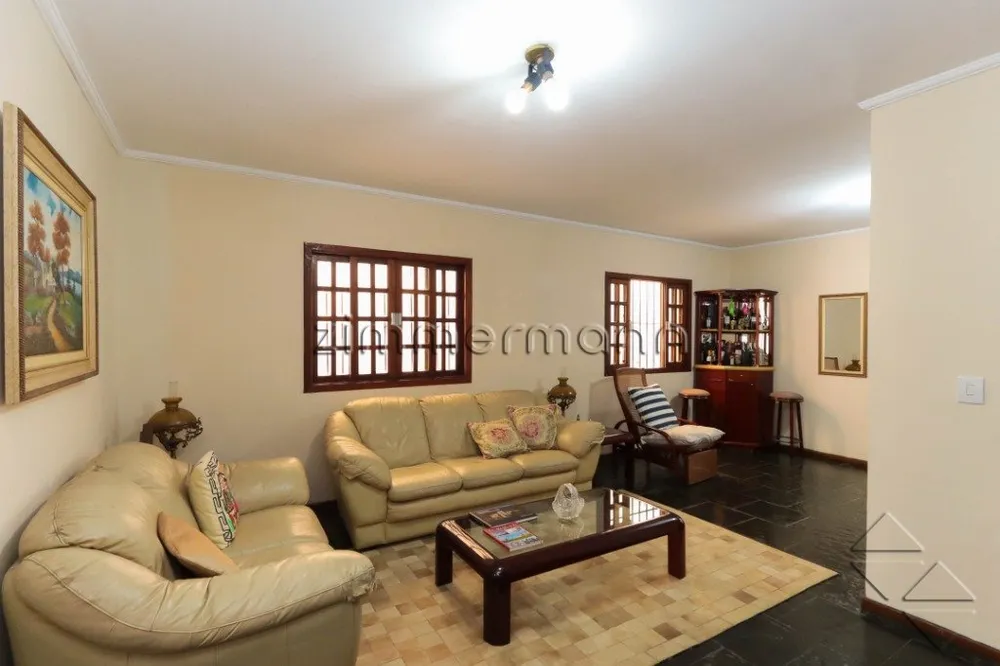 Casa, 3 quartos, 257 m² - Foto 2