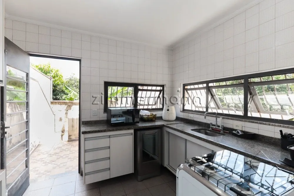 Casa, 3 quartos, 257 m² - Foto 8