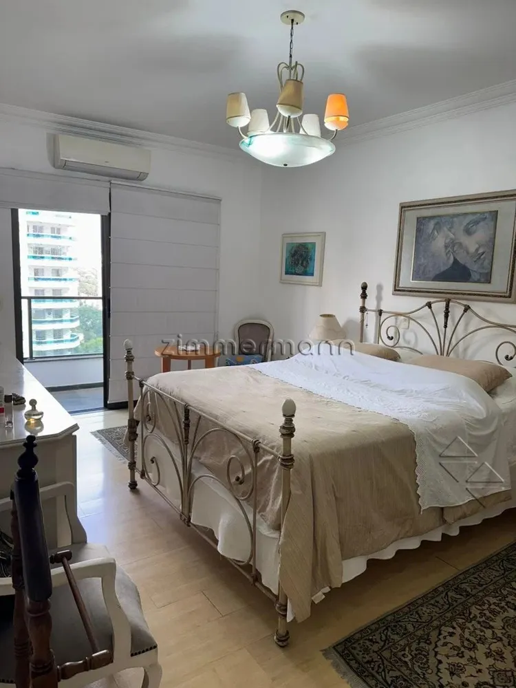 Apartamento, 3 quartos, 247 m² - Foto 1