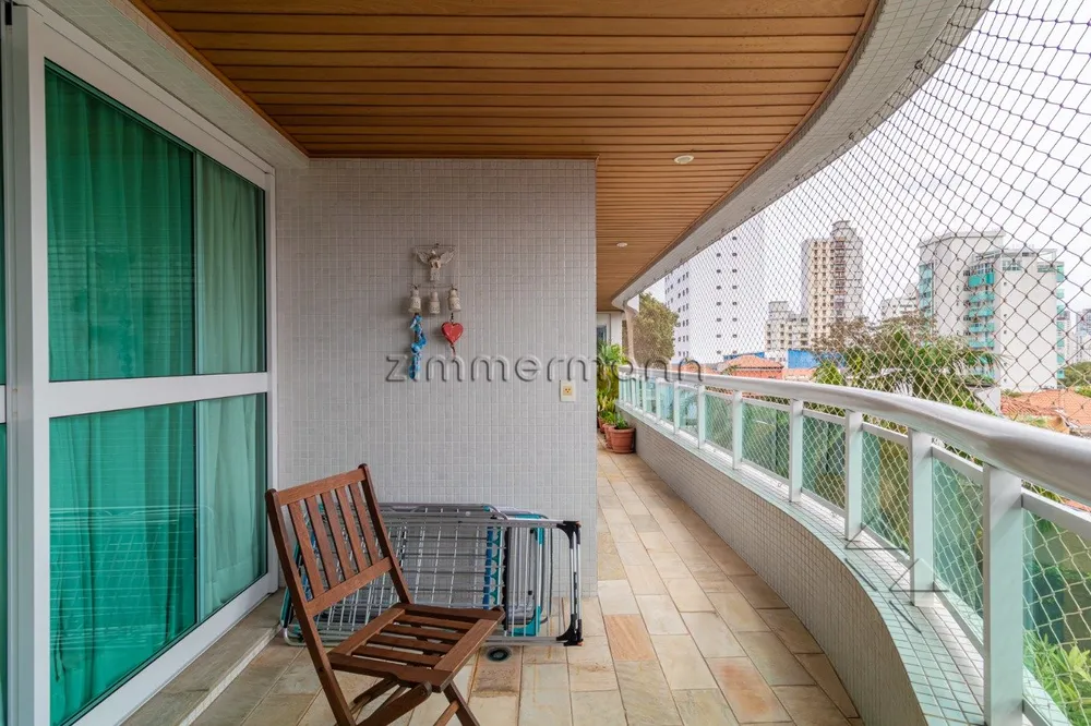 Apartamento, 3 quartos, 156 m² - Foto 2