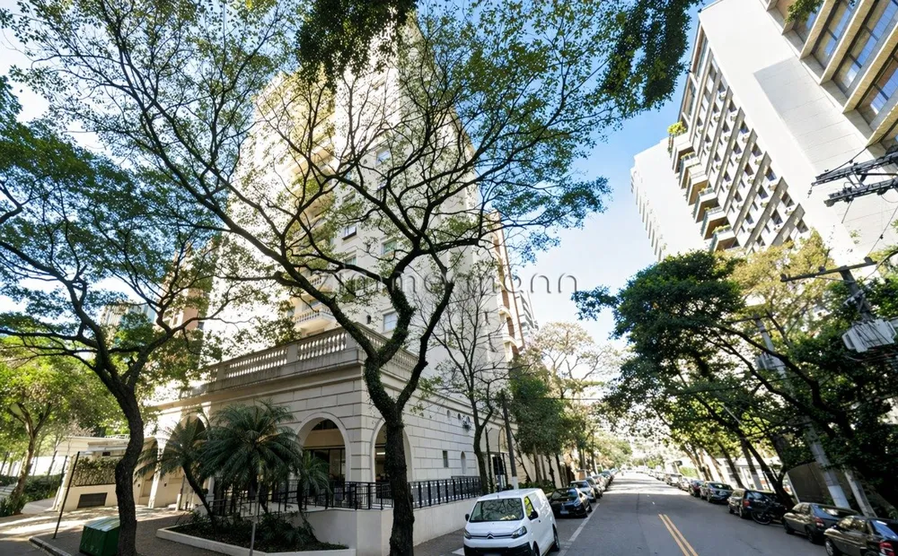 Loteamento e Condomínio - Foto 1