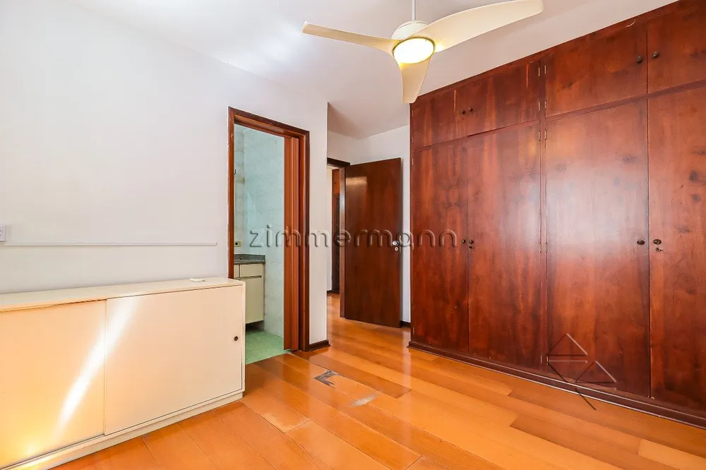 Casa, 4 quartos, 261 m² - Foto 2