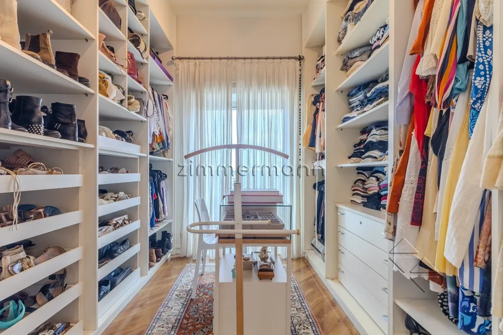 Apartamento, 3 quartos, 205 m² - Foto 2