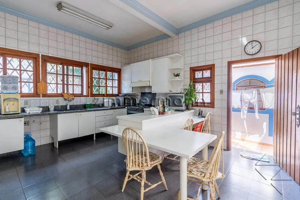 Casa, 4 quartos, 267 m² - Foto 9