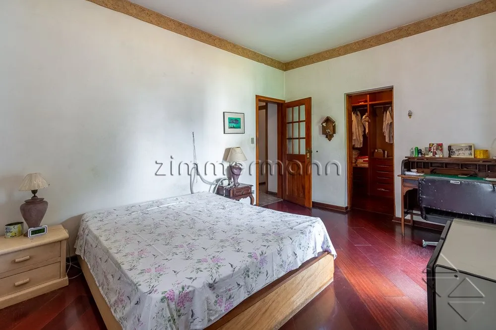 Casa, 4 quartos, 267 m² - Foto 2