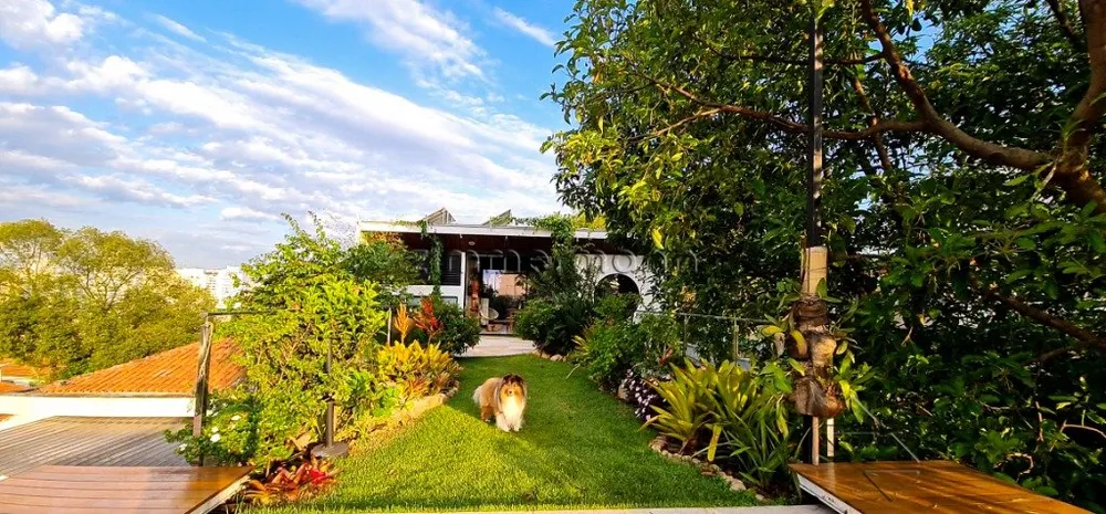 Casa, 4 quartos, 1044 m² - Foto 1