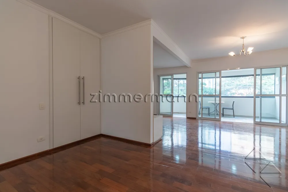 Apartamento, 3 quartos, 140 m² - Foto 1