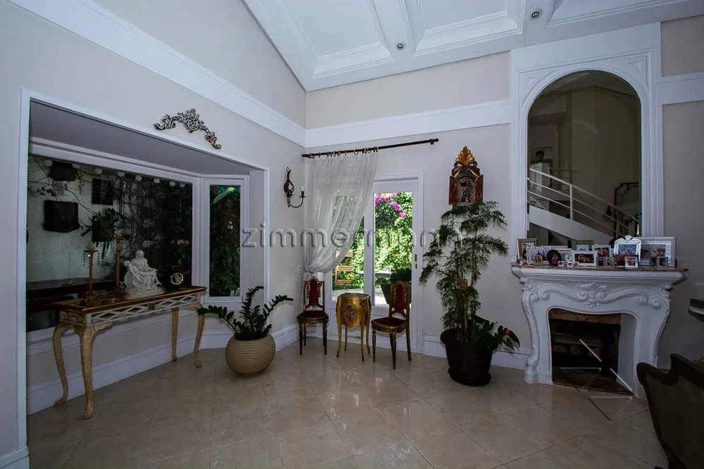 Casa, 4 quartos, 358 m² - Foto 1