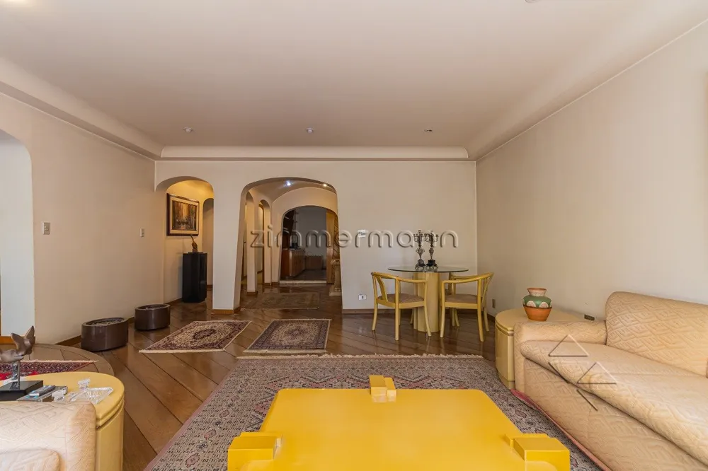 Apartamento, 3 quartos, 222 m² - Foto 2