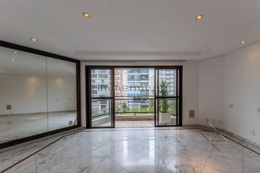 Apartamento, 3 quartos, 160 m² - Foto 1