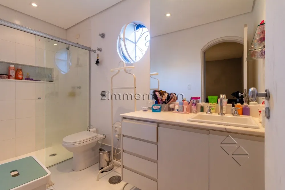Casa, 4 quartos, 258 m² - Foto 2